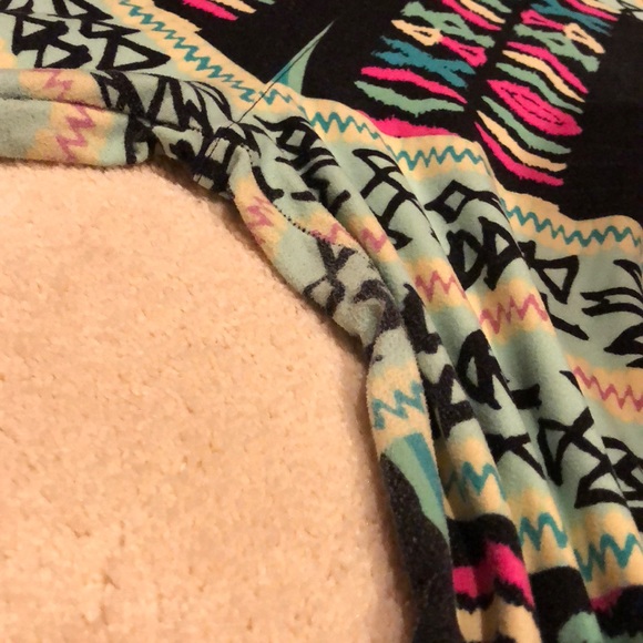 LuLa Roe TC - Picture 6 of 7